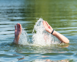 "Gironde : des chasseurs sauvent un homme enlisé dans la Garonne"