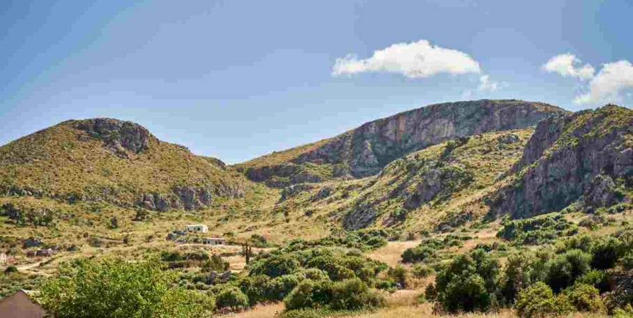 "Bain de sang en Sicile : 3 chasseurs retrouvés criblés de balles, l'énigme totale"