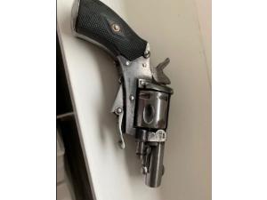 revolver type velodog Belge cal.320