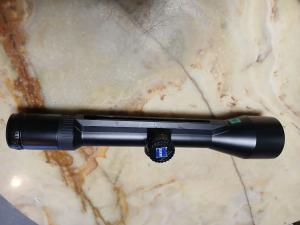 Vends lunette Zeiss Diavari VM à rail interne 2,5-10X50 rét.60 lumineux