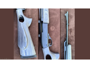 CARABINE A POMPE REMINGTON 7600 CAL 35 WHELEN - CROSSE TROU DE POUCE GAUCHER - 2 CHARGEURS - LUNETTE