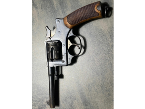 Révolver St Etienne 1892