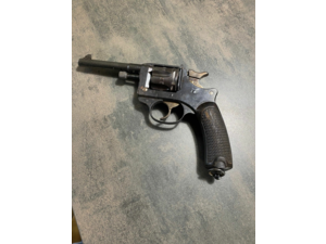 Révolver St Etienne 1892