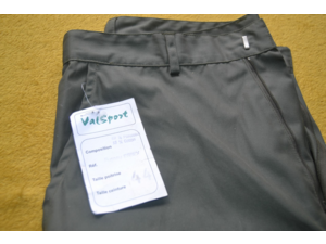 pantalon de chasse huilé NEUF taille 44