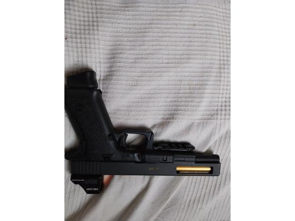 Vend un glock 24 c gen 2 customs calibre 40sw