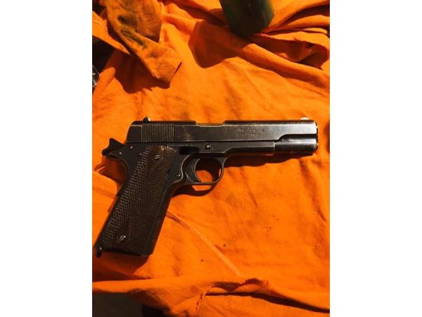 Colt M1911 cal.45acp AUTOMATIQUE