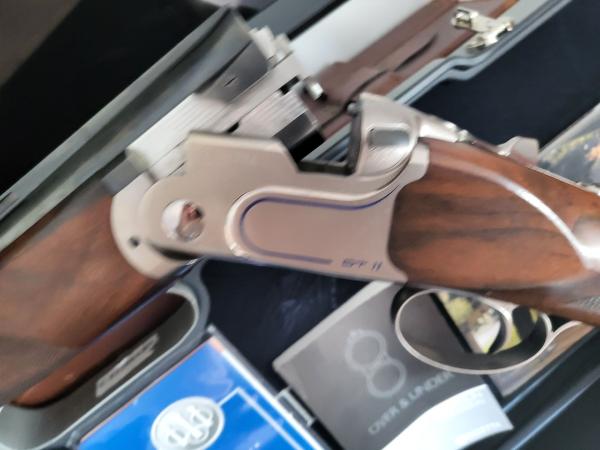 beretta DT 11 avec canon 76