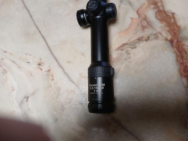 Vends lunette Zeiss Diavari VM à rail interne 2,5-10X50 rét.60 lumineux