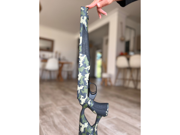 !!!!Carcasse Gustaff Blaser r8 aux enchères !!!