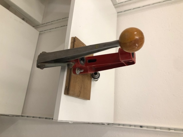 Presse Lee Breech Lock