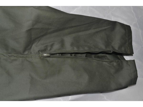 pantalon de chasse huilé NEUF taille 50