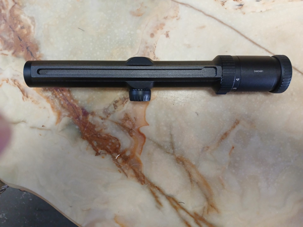 Vends Lunette de battue Zeiss Diavari M 1,1-4X24 T