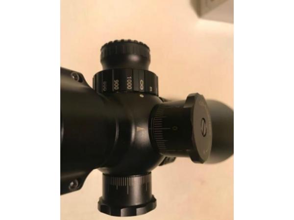 Lunette Zeiss 6-24x72