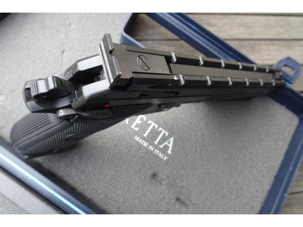 Beretta 87 Target 22LR