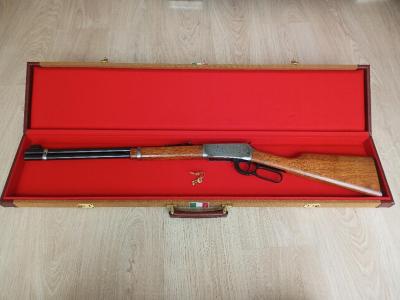 Winchester Model 94 - édition limitée centenaire Garibaldi 1882-1982 - gravure Giovanelli