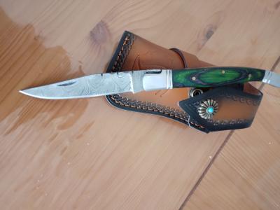 Couteau damas forgé main laguiole