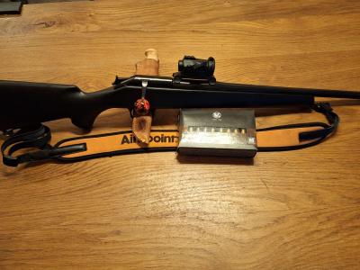 Blaser R93 7x64  Aimpoint Micro H2
