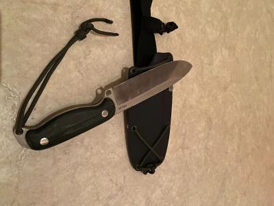 couteau artisanal chasse/outdoor