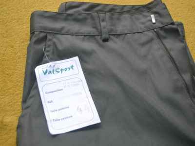 pantalon de chasse huilé NEUF taille 44