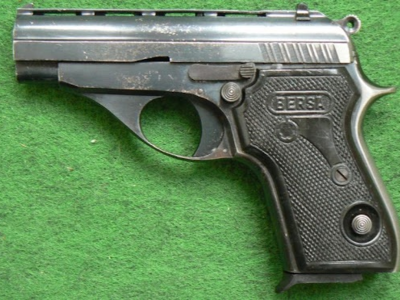 BERSA 22lr modèle 64