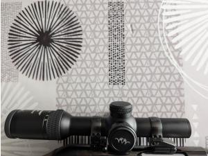 Lunette BlaserB2 1-6/ 24